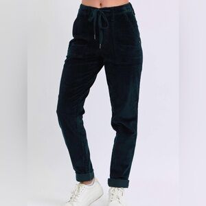 Judy Blue Women's Velvet corduroy Jogger Pants - Dark Green